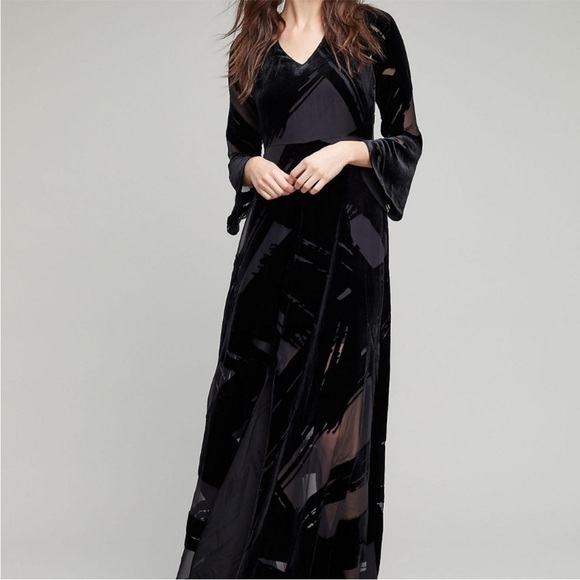 ANTHROPOLOGIE Selina Velvet Maxi Black Dress Seen Worn Kept size 4 - Picture 10 of 10